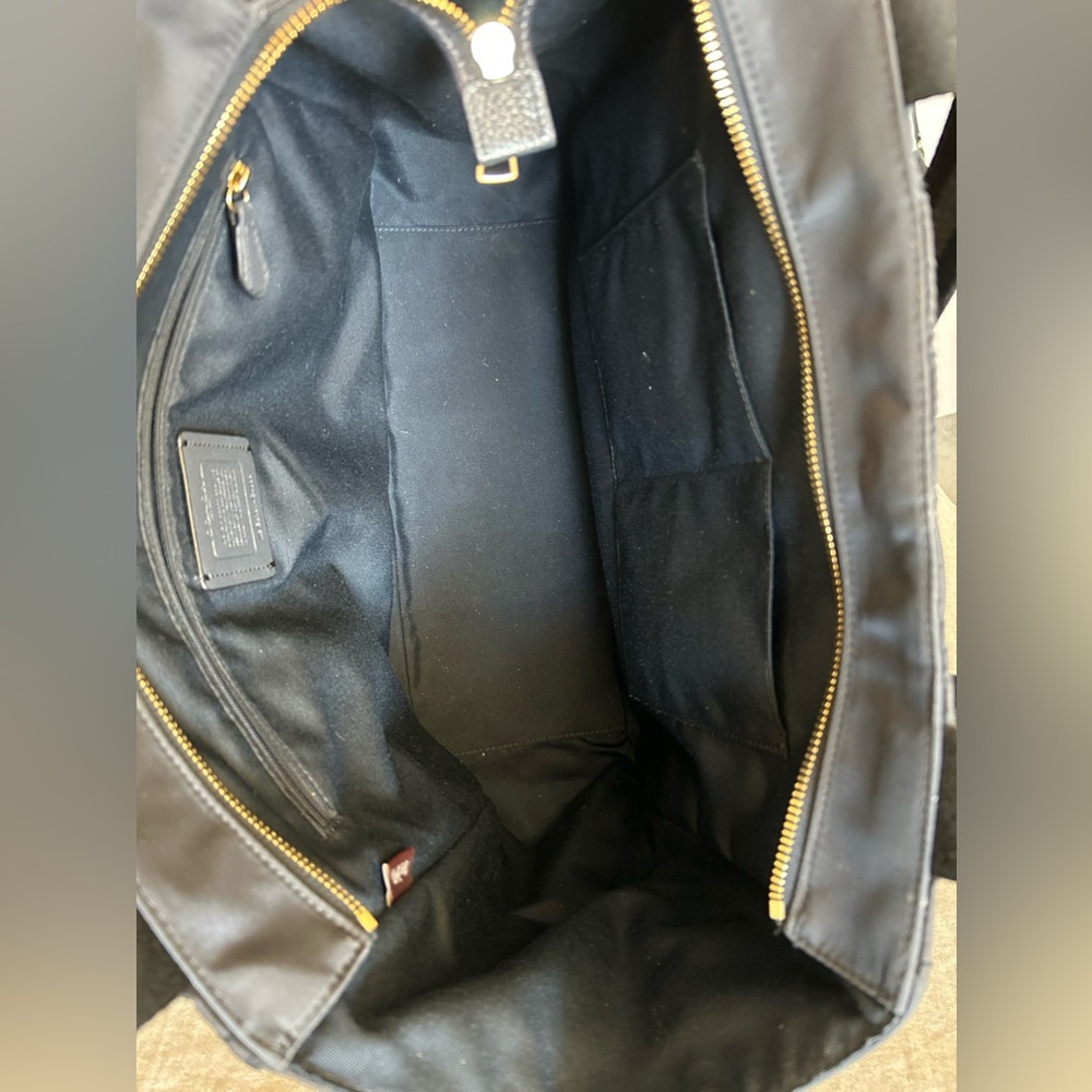 COACH 2 Piece Court Ruched Nylon w/Leather Trim Tote Bag & Boxy Pouch - Picture 11 of 13
